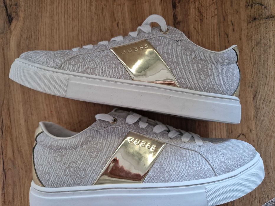 Спортни обувки GUESS 36 номер