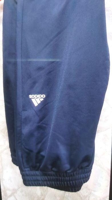 Продам спортивный костюм р 56