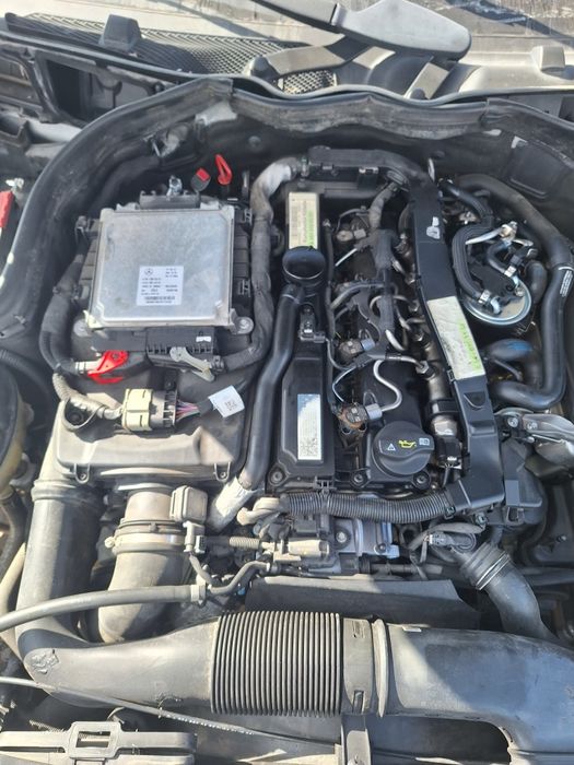 Двигател Mercedes C-class W204 2.2CDI / Мерцедес 2.2ЦДИ Код: 651.911