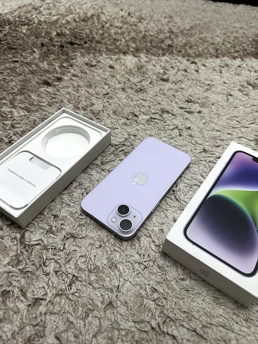 В продаже iPhone 14 в идеальном состояние