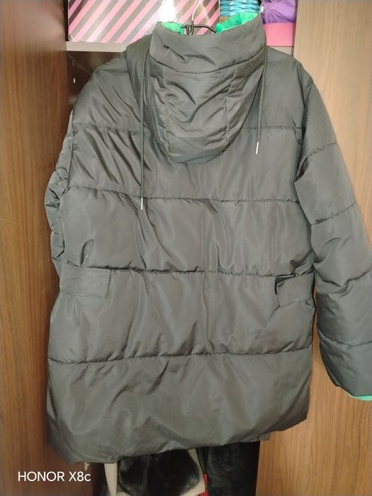 Продам куртку на подростка (унисекс)