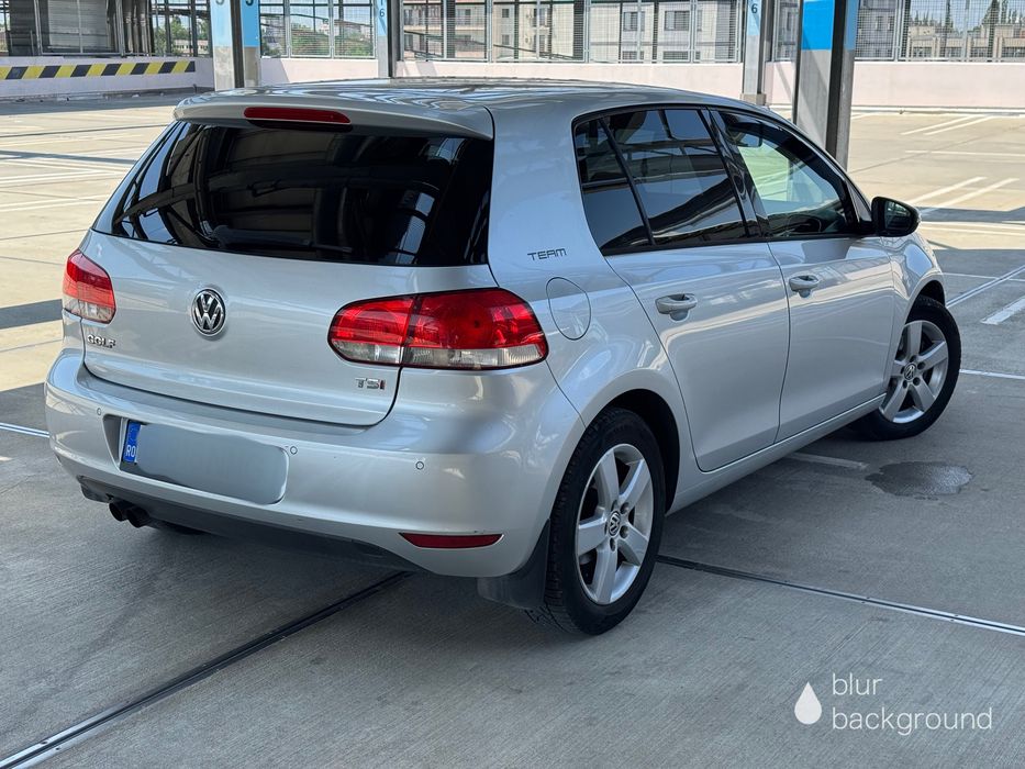 VOLKSWAGEN Golf 2010 — imagine 4