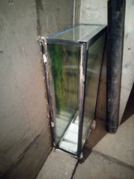 Vănd acvariu din geam termopan