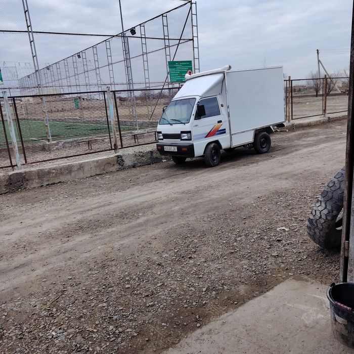 Labo 2011 metan sotiladi