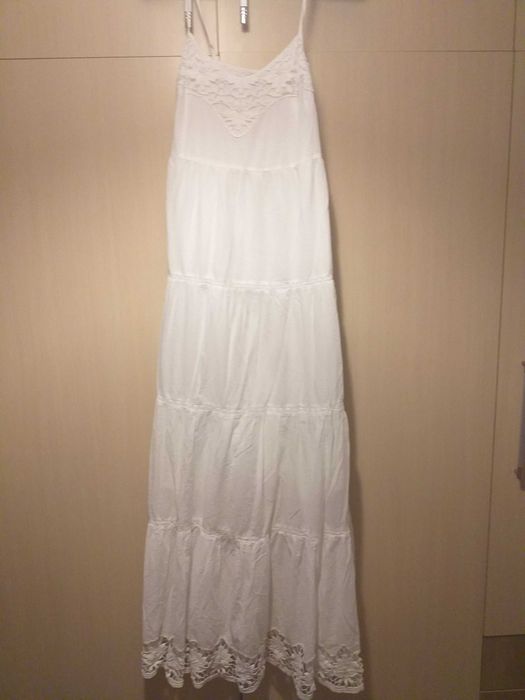 Rochie de vara purtata ocazional.