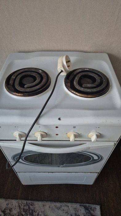 Продам электро плиту