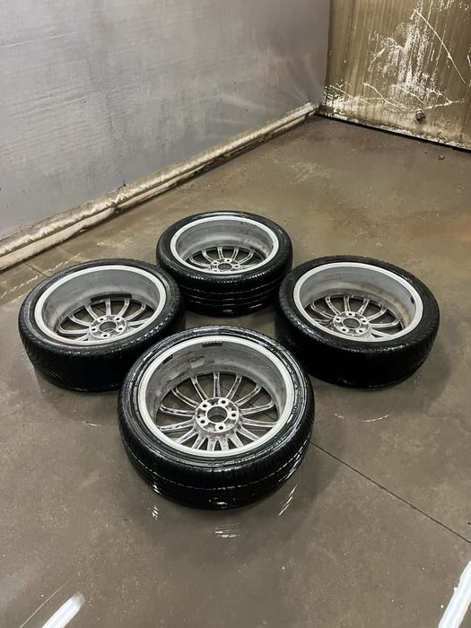 Джанти  18.  от  мерцедес   GLA