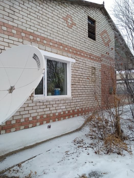 Продам большой добротный дом