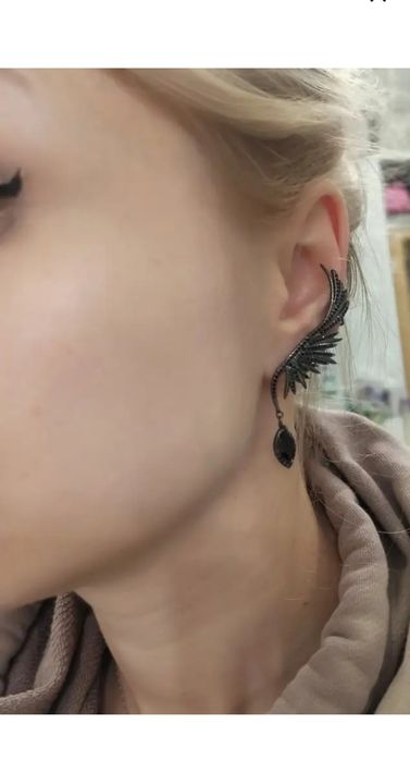 Серьги каффы черные продам