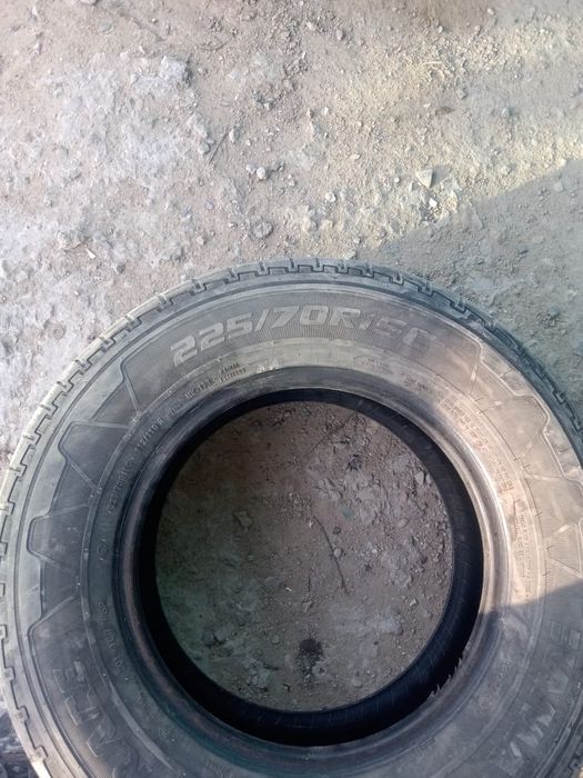 Шины продаётся 4 штук 225/70R15