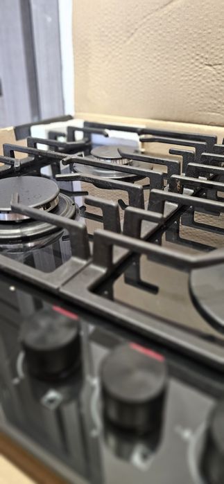 Продам газовую поверхность