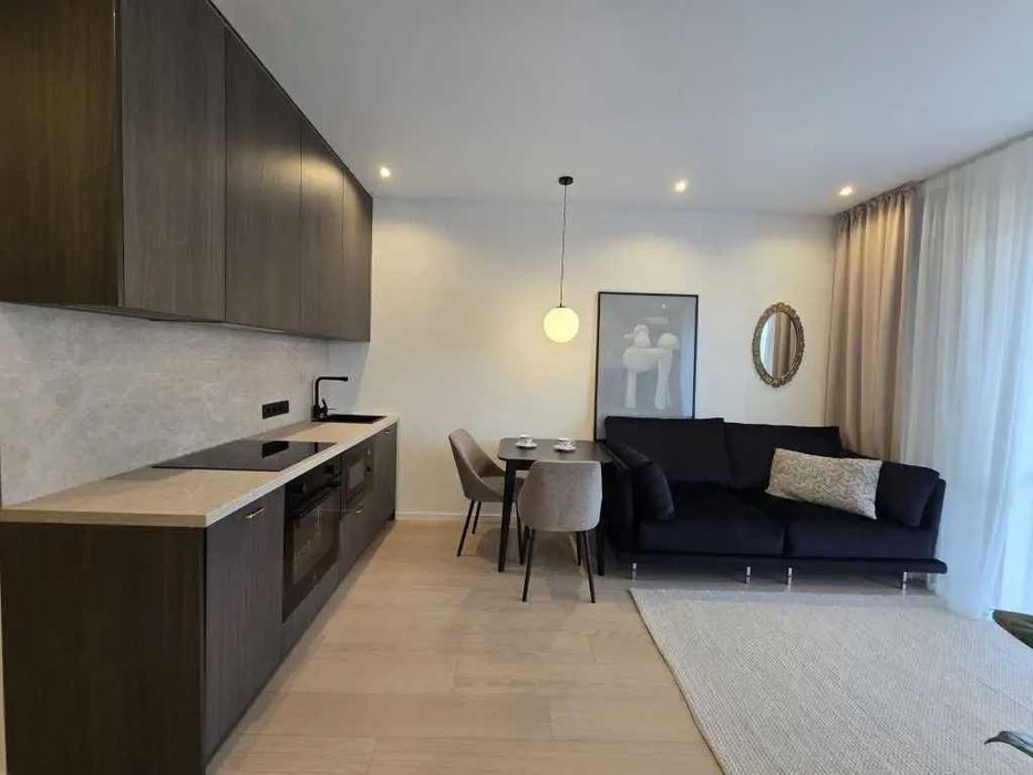 Дава се под наем Двустаен апартамент в София, Зона Б-18 - 64 кв.м за 561 € - Снимка #2