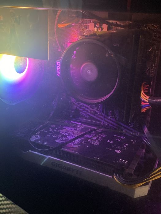 Геймърски компютър Ryzen 5 3600 / GTX 1650 4GB / 32GB RAM / SSD /