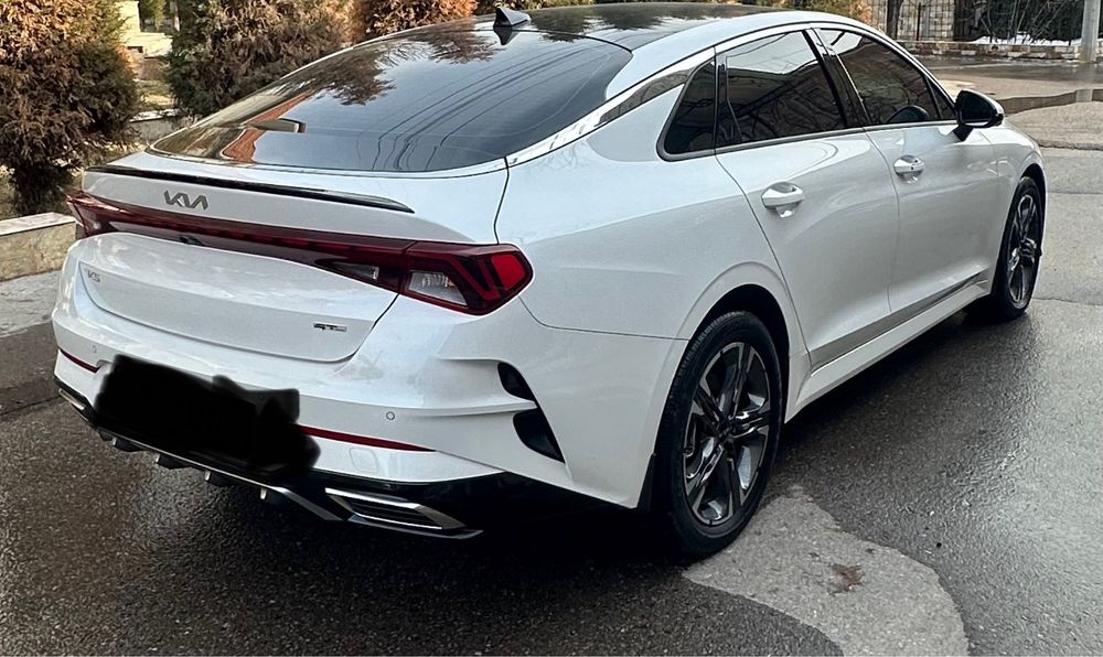 Kia k5 gt line sotiladi