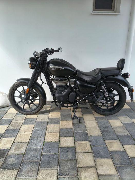 Royal Enfield Meteor Inmatriculata 2025, Stare perfecta, Consum mic