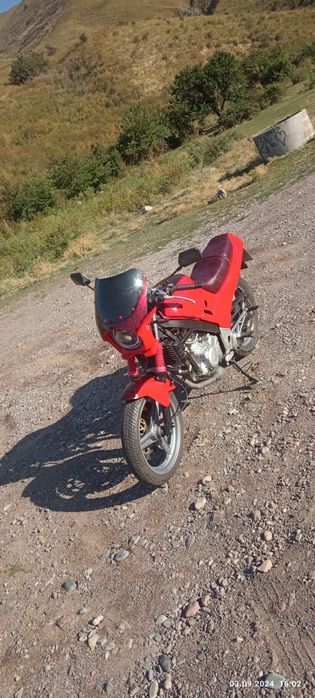 Мотоцикл  Honda VTZ250