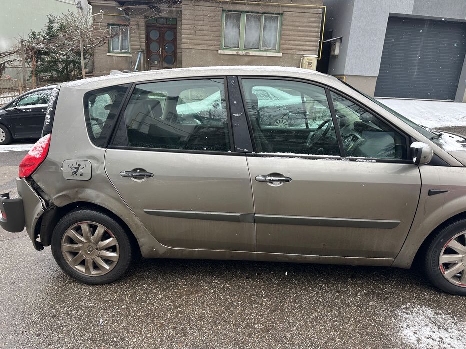 Renault Scenic 2 pentru dezmembrări