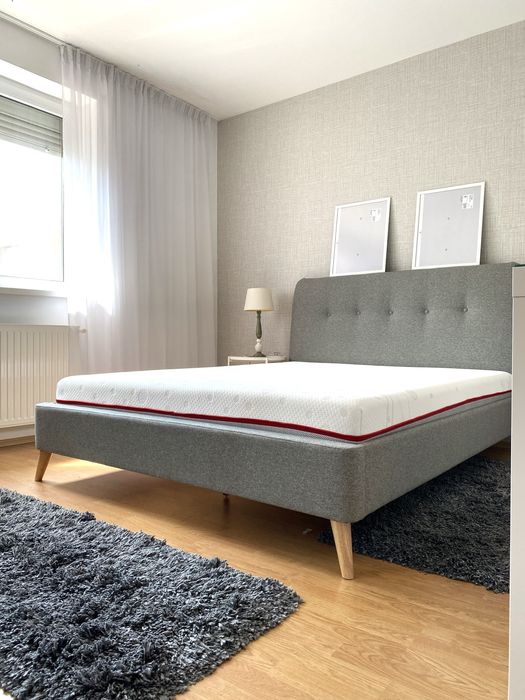 Vand Vila 3 camere in Ansamblul Rezidential Azur (Pipera)