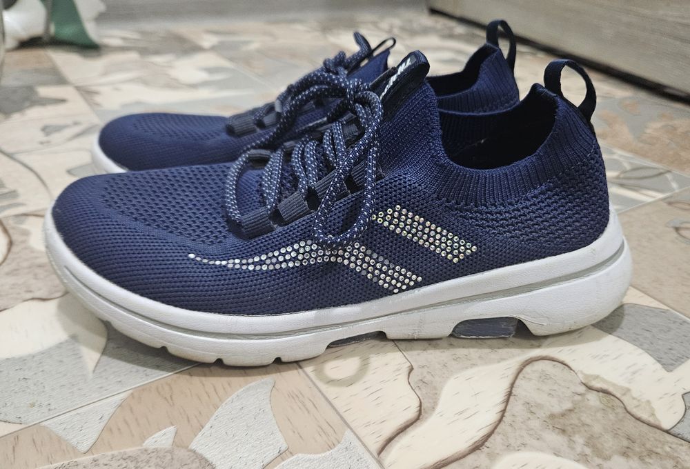 Красовки тканевые 36-37 размеры тёмно синие