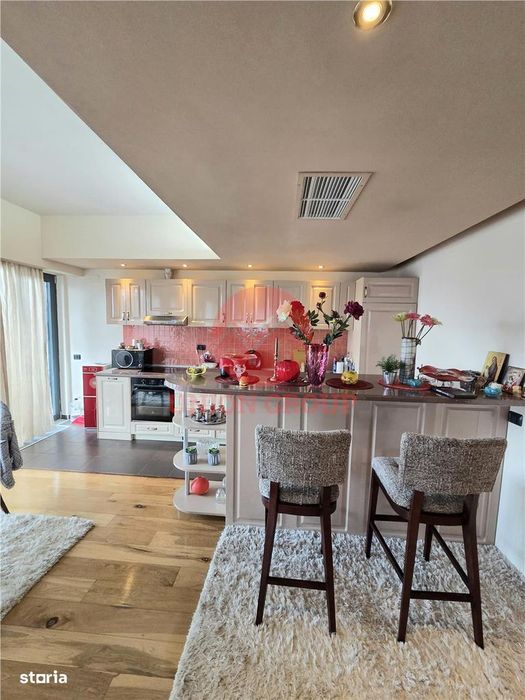 Apartament Superb, pe Malul Marii, zona Faleza Nord