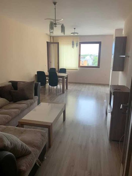 Дава се под наем Тристаен апартамент в Пловдив, Съдийски - 70 кв.м за 425 € - Снимка #2
