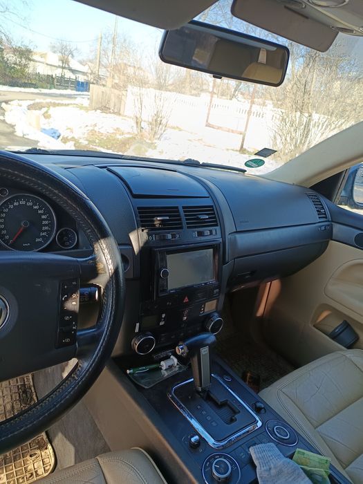 Vând vw Touareg 2.5 tdi