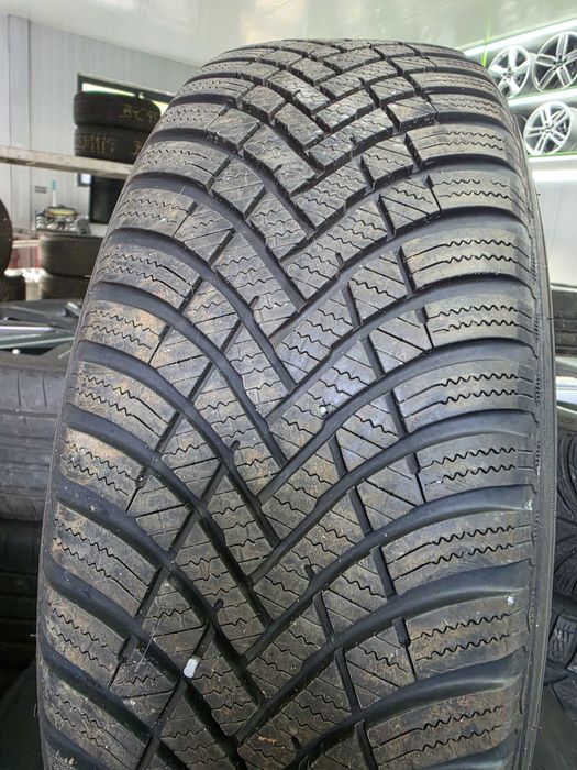 4 бр зимни 205/60/16 Hankook дот 25г
