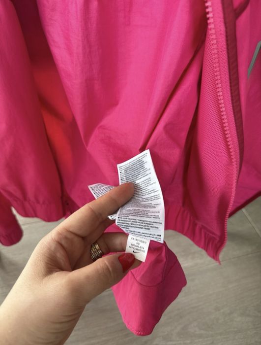 Geaca nike subtire
