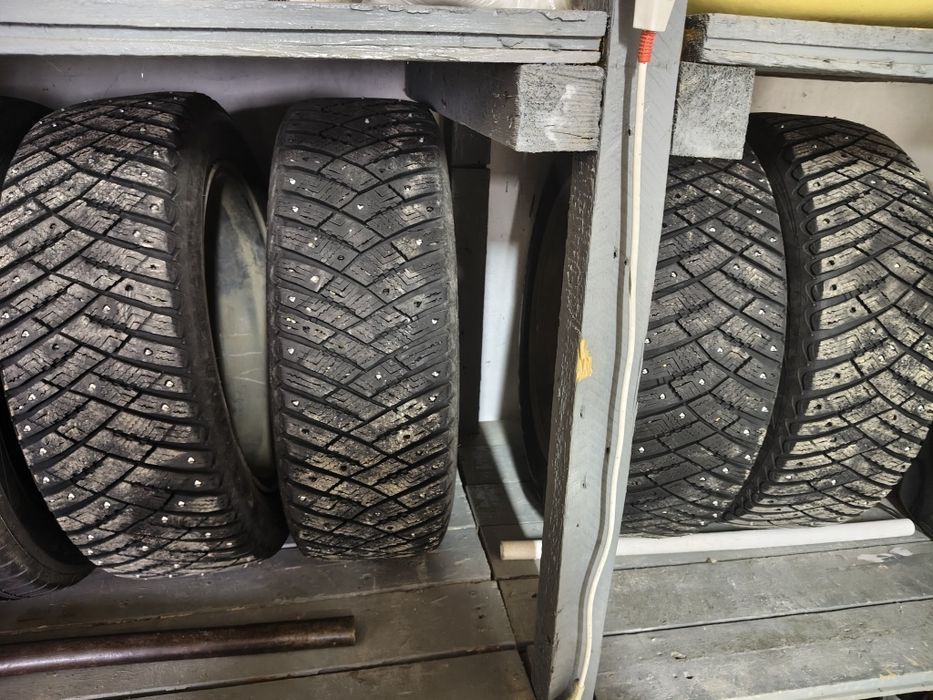Продам шины, зима, и лето.