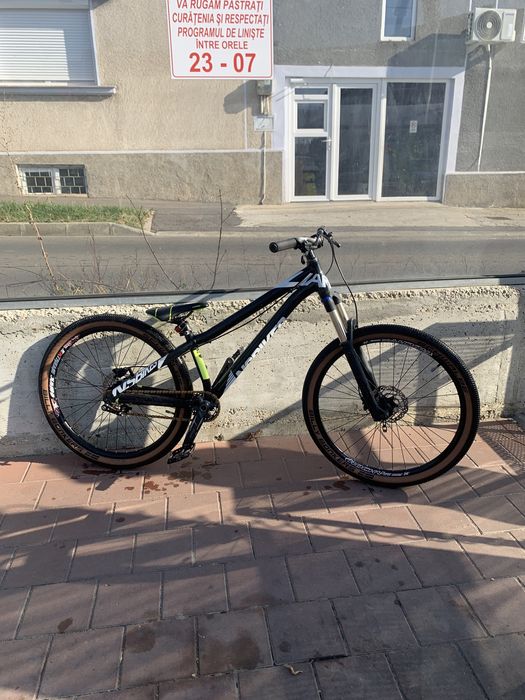 Bicicleta Dirt jumper Ns