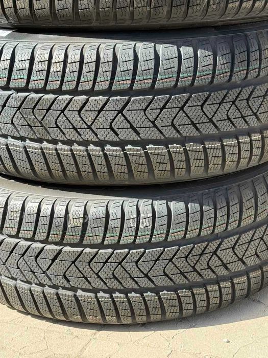 225 60 17 Зимни Гуми Pirelli Чисто нови  DOT 4418