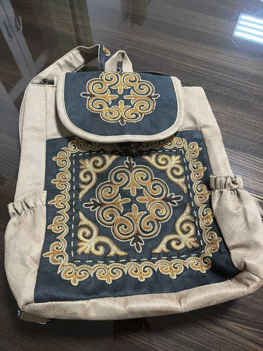 Рюкзак в национальном стиле