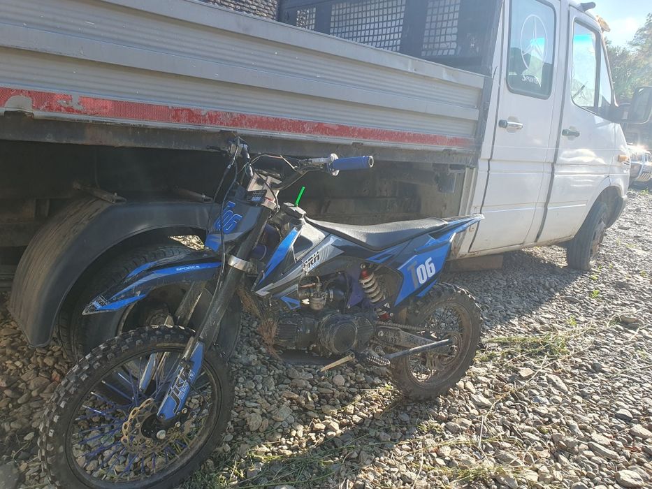 Vând cross 125 cc