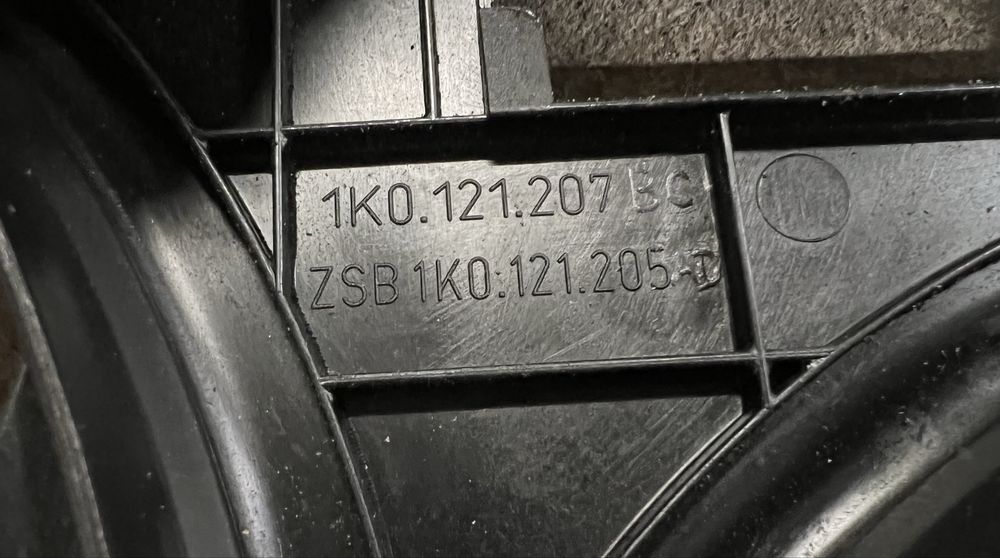 Вентилатор за охлаждане на двигателя 1К0 121 207 BC VW Audi Skoda Seat