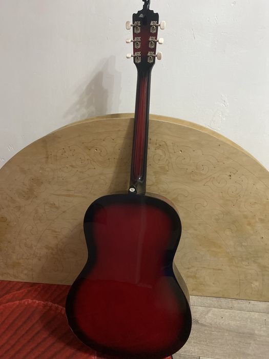 Гитара Acoustics