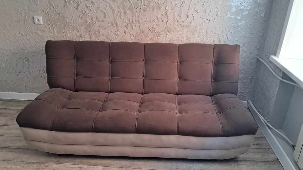 Диван в отличном состоянии