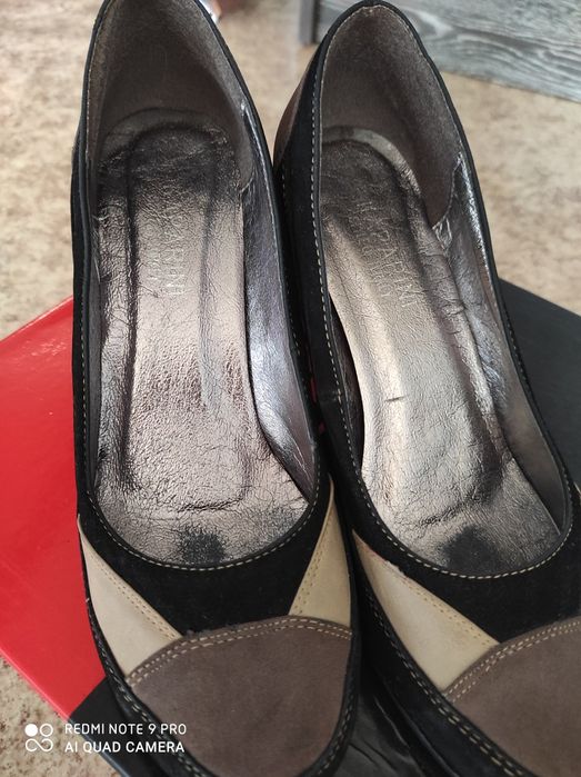 Продаю женские туфли 36 размер