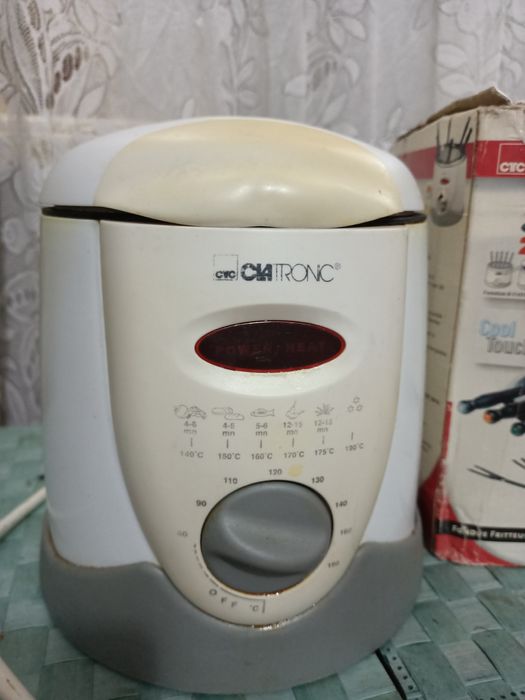 Продам фритюрницу