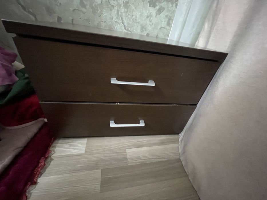 Продам спальный гарнитур