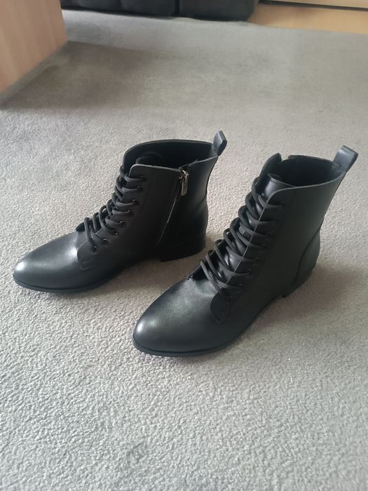 Нови дамски ботички