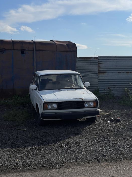 срочно продам ваз 2105