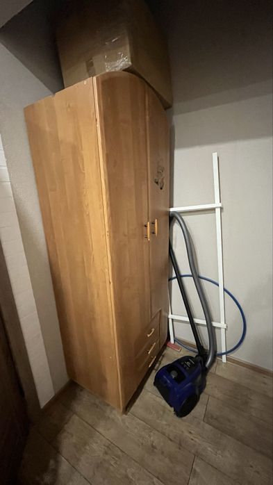 Шкаф вместительный