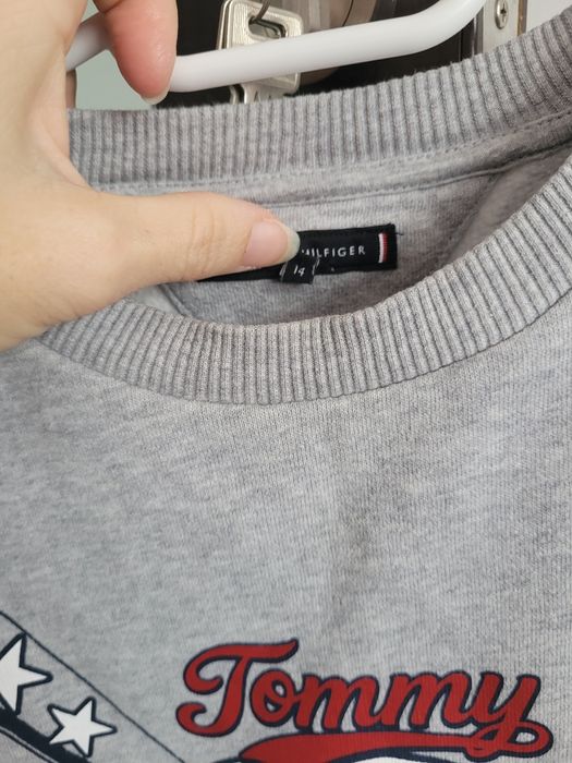 Bluza Tommy Hilfiger 164 cm, 14 ani merge și S adult