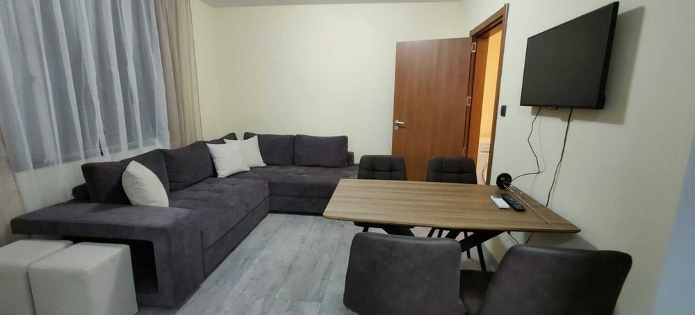 Дава се под наем Двустаен апартамент в София, Надежда 2 - 60 кв.м за 600 € - Снимка #1