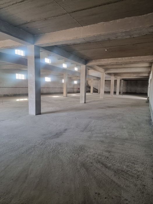 Ишлаб чикариш учун бино сотилади