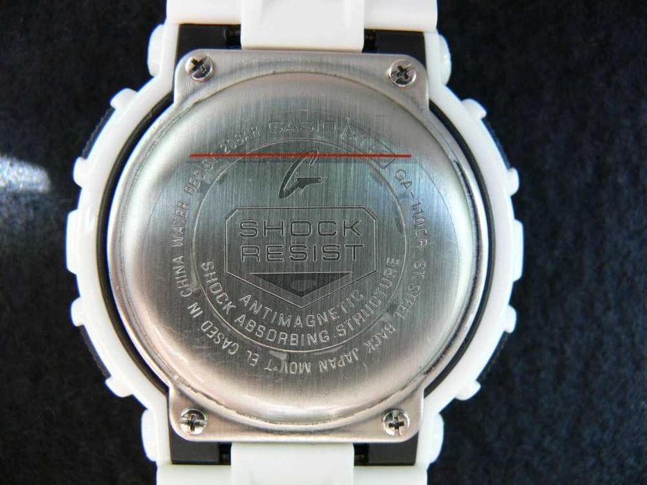 Ceas Sport CASIO G-SHOCK GA-110 WHITE&BLACK-ALB Lucios Nou !! 2026 !!