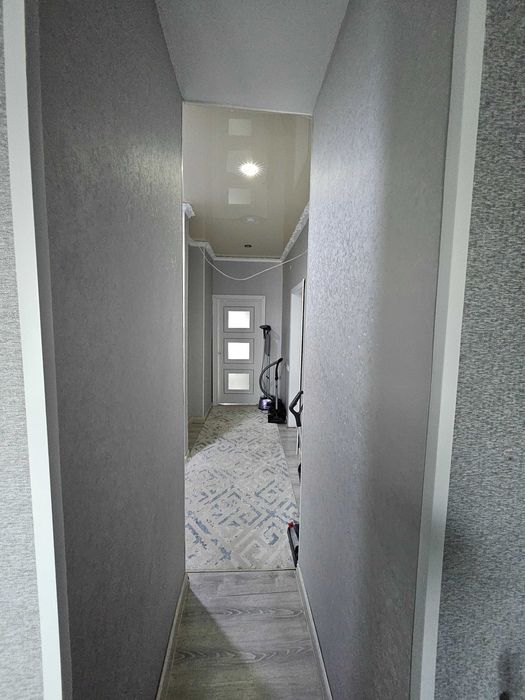 В мобиле 3 х комнатная