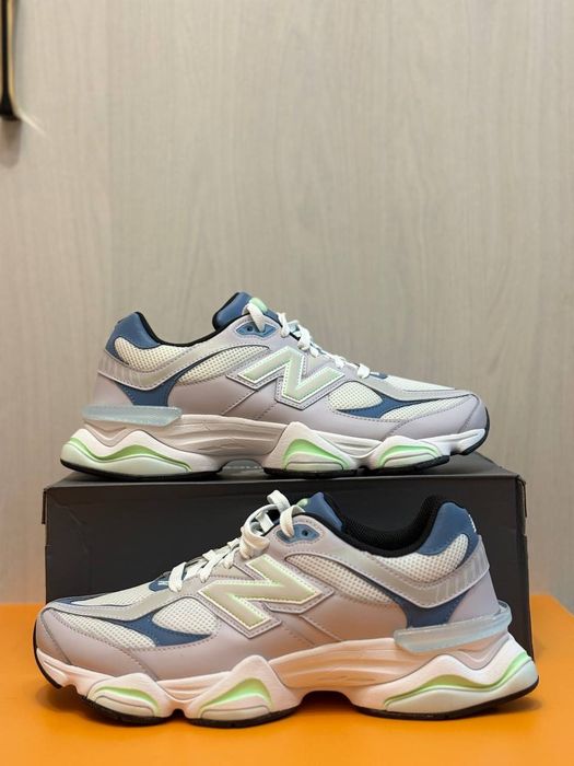 New Balance 9060