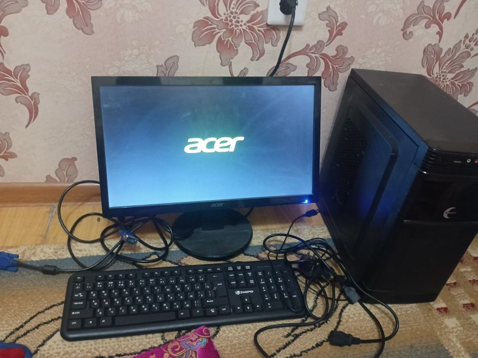 Настольный компьютер