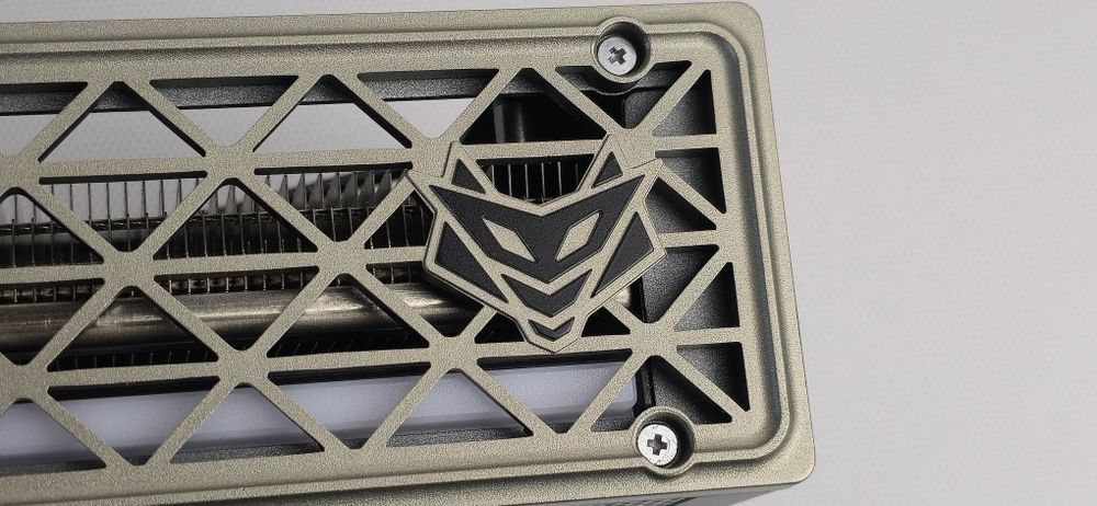 Видео карта Sapphire Nitro+ RX 9060 XT, 16GB GDDR6 AMD Radeon